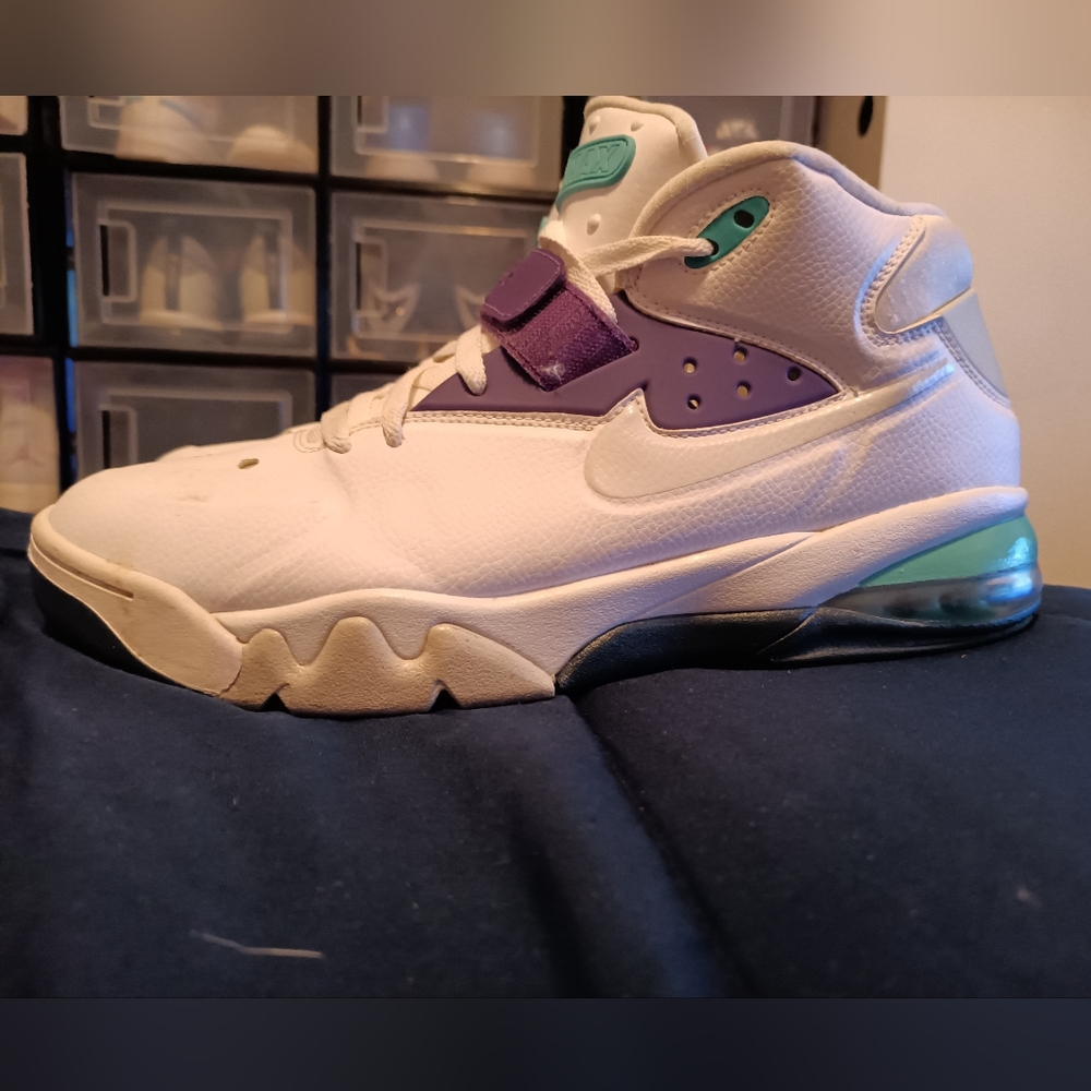 NIKE AIR FORCE MAX 2013 555105-101 White/Ultra Violet Charles Barkley